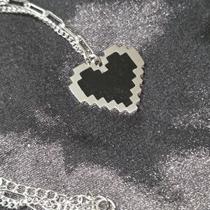 Silver Heart Pendant Necklace